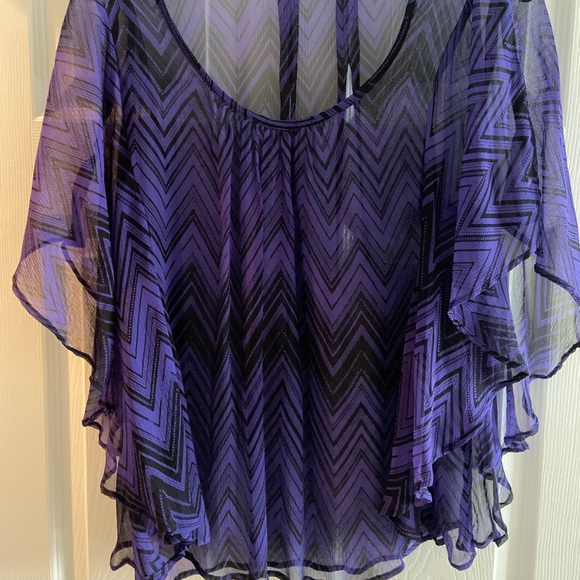 Blouse - Picture 2 of 5